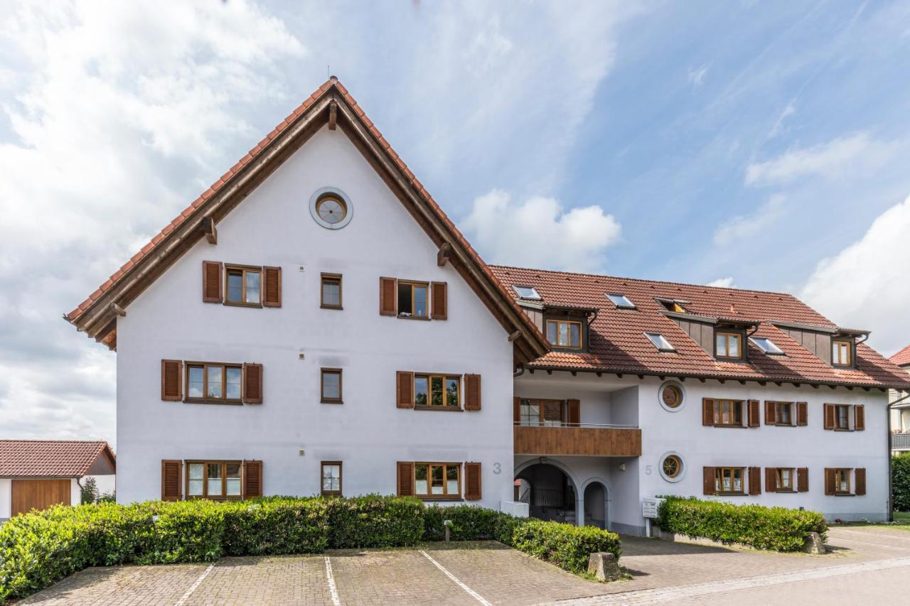 Rh-Appartements 15 Minuten Von Basel Im Dorf Ruehrberg Grenzach-Wyhlen Exterior photo